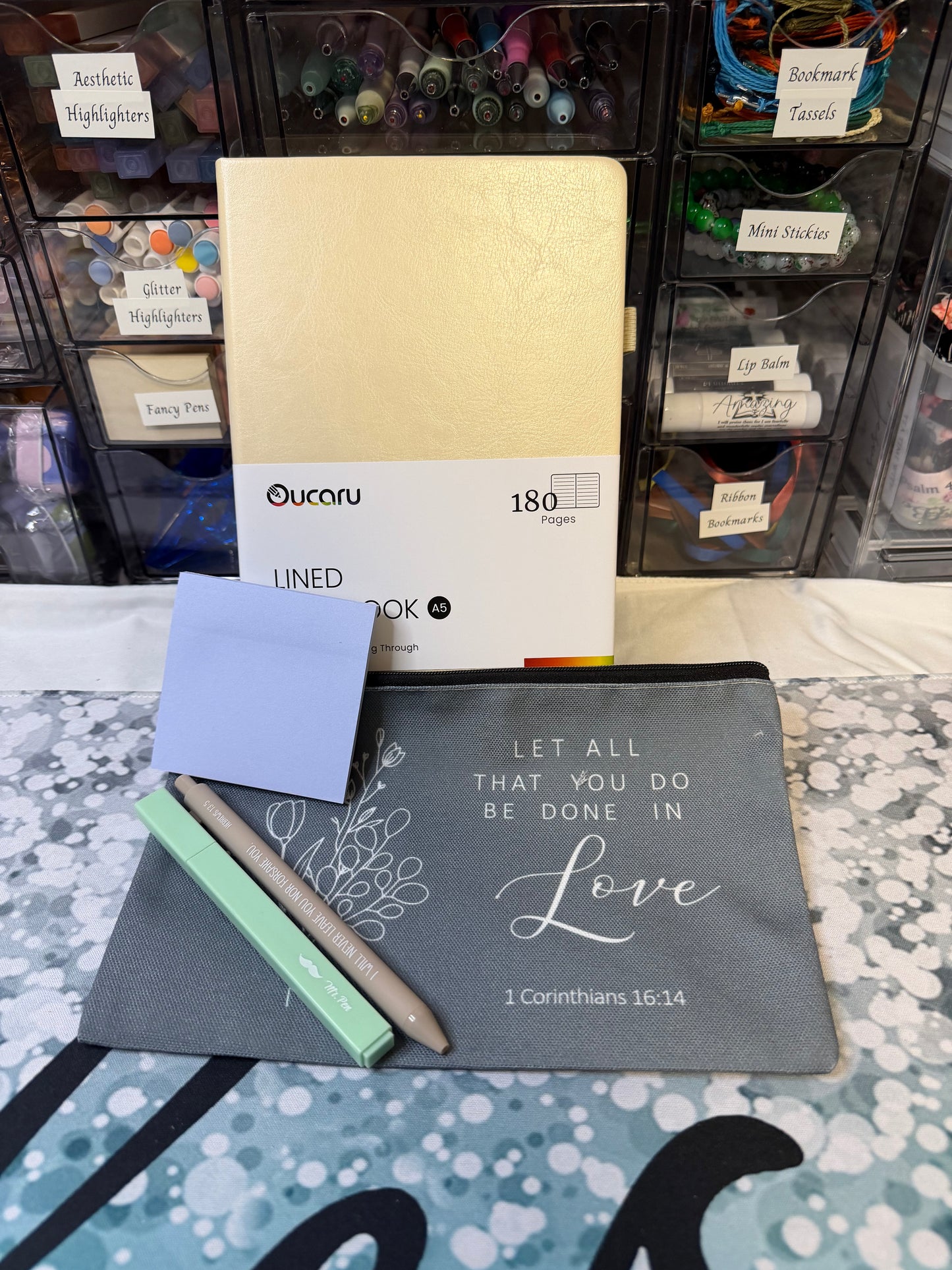 Deluxe 10 item mystery bundle